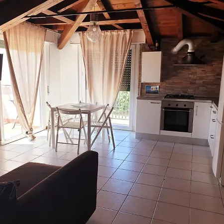 Apartamento Leonardo Da Vinci / Galeazzi *