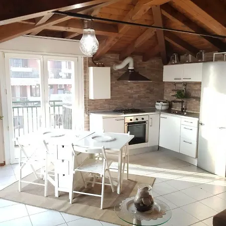 Apartamento Leonardo Da Vinci / Galeazzi Milán